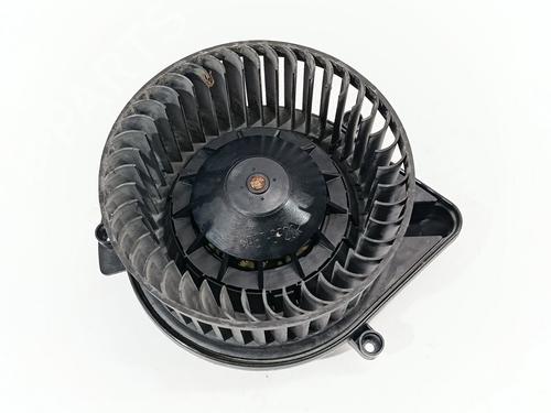 Varmeblæser AUDI A4 B7 (8EC) 2.0 TDI 16V (140 hp) 30105205