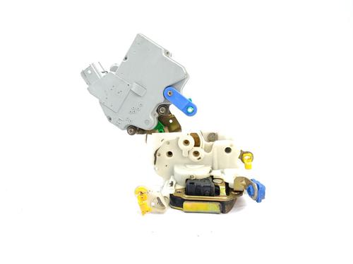 Used Front left lock FORD MAVERICK (UDS, UNS) [1993-1998]  23453410