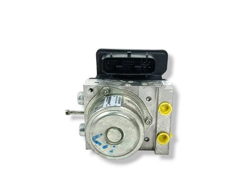 Used ABS pump NISSAN JUKE (F15) [2010-2019]  32849192
