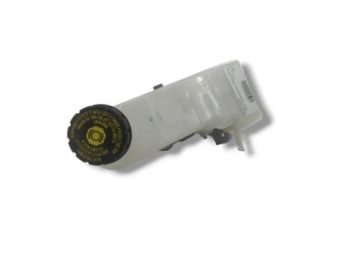 Brake master cylinder MERCEDES-BENZ GLA-CLASS (X156) GLA 200 CDI / d (156.908) | BP15874834M77 
