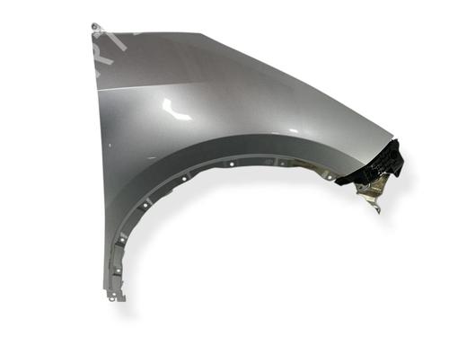 Used Right front fenders Right front fenders TOYOTA C-HR (_X1_) 1.8 Hybrid (ZYX10_, ZYX11_, ZYX10R, ZYX11R) (122 hp) 33750864 33750864