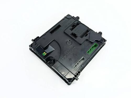 Fuse box RENAULT LAGUNA III (BT0/1) | BP31374146E1