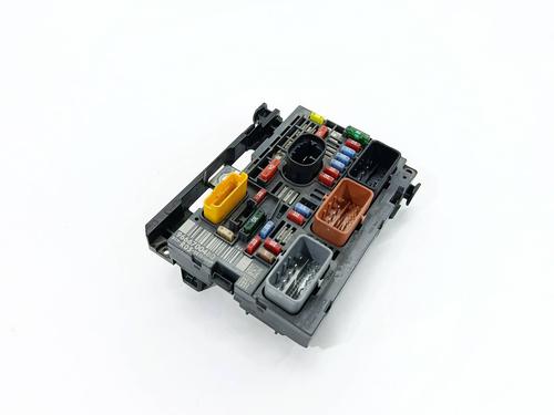 Scatola fusibili CITROËN C4 I (LC_) [2004-2014]  32015427