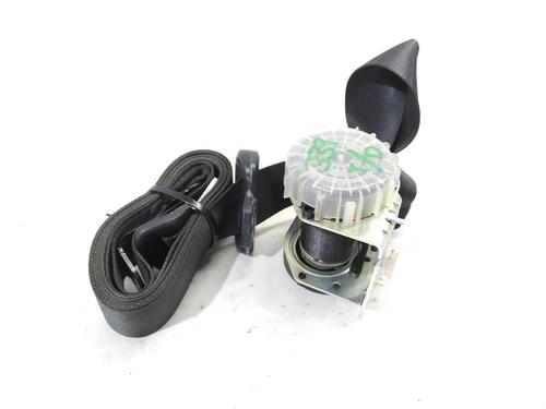 Used Rear right seatbelt LAND ROVER RANGE ROVER SPORT I (L320) 2.7 D 4x4 (190 hp) 15867658