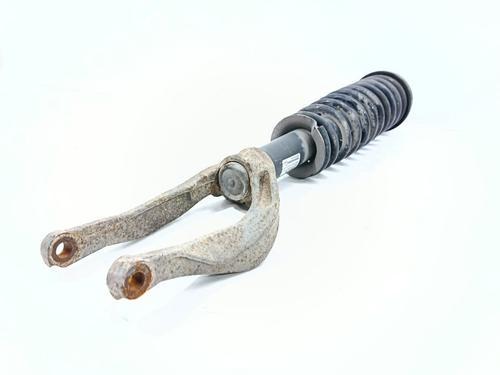 Høyre foran støtdemper HONDA CIVIC VI Hatchback (EJ, EK) 1.5 i (EK3) | BP30658009M17