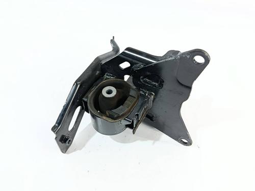 Used Engine mount TOYOTA YARIS (_P9_) [2005-2014]  30385969