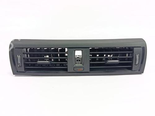 air-vent-bmw-1-f20-2011-2012-2013-2014-2015-2016-2017-2018-2019-37156551 main image