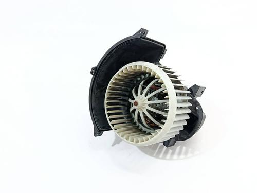 Used Heater blower motor VW TOUAREG (7LA, 7L6, 7L7) 5.0 V10 TDI (313 hp) 30657988