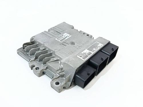 Computer motormanagement PEUGEOT 5008 (0U_, 0E_) 1.6 HDi (114 hp) 30055561