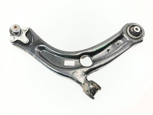 Used Right front suspension arm VW PASSAT B8 (3G2, CB2) [2014-2025]  29531185