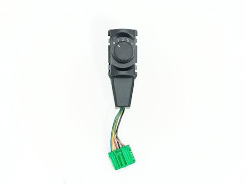 climate-control-peugeot-5008-0u_-0e_-2009-2010-2011-2012-2013-2014-2015-2016-2017-35775298 main image