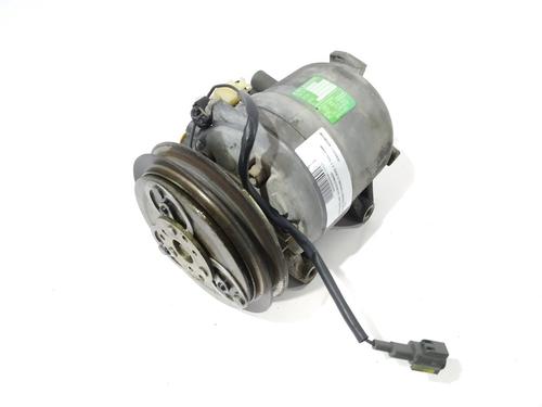 Used AC compressor NISSAN TERRANO II (R20) [1992-2007]  15866685