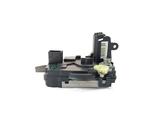 Høyre foran lås OPEL ASTRA H (A04) [2004-2014]  23235164