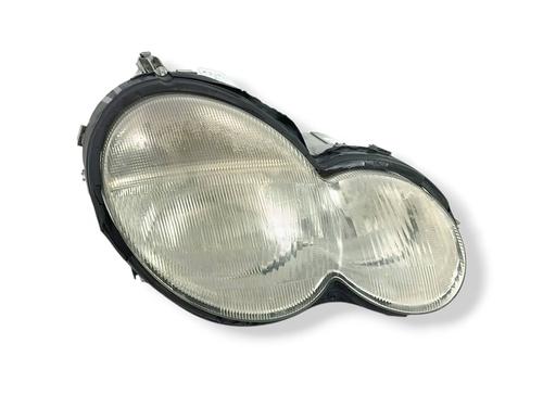 Used Right headlight MERCEDES-BENZ C-CLASS Coupe (CL203) C 220 CDI (203.706) (143 hp) 31975080