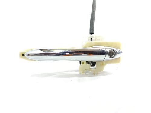 Used Front left exterior door handle KIA SPORTAGE IV (QL, QLE) [2015-2022]  19418233