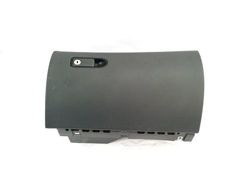 Hanskerom MERCEDES-BENZ C-CLASS (W205) C 220 BlueTEC / d (205.002, 205.004) (170 hp) 24649484