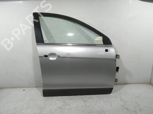 Used Right front door CHEVROLET CAPTIVA (C100, C140) 2.0 D (150 hp) 15875188