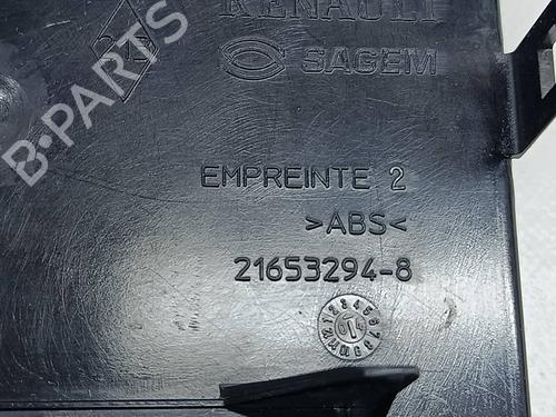 Fuse box RENAULT LAGUNA II (BG0/1_) | BP31153953E1