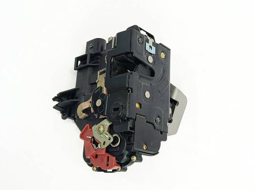 Used Rear left lock Rear left lock AUDI A4 B6 (8E2) 1.9 TDI (130 hp) 39944221 39944221