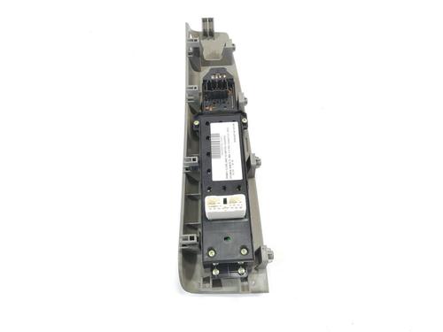 Left front window switch HYUNDAI SANTA FÉ II (CM) 2.2 CRDi 4x4 | BP15864047I27 