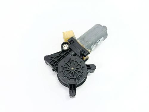 Used Left front window motor MERCEDES-BENZ E-CLASS (W210) E 320 CDI (210.026) (197 hp) 32229421