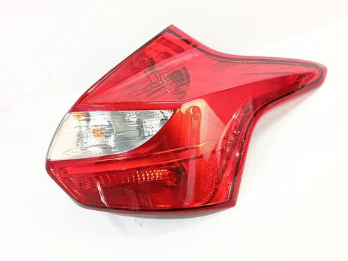 Used Right taillight FORD FOCUS III [2010-2020]  29549865