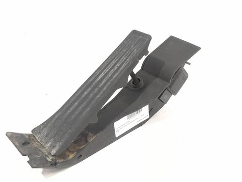 Pedal BMW 1 (E87) 118 d (122 hp) 15865422