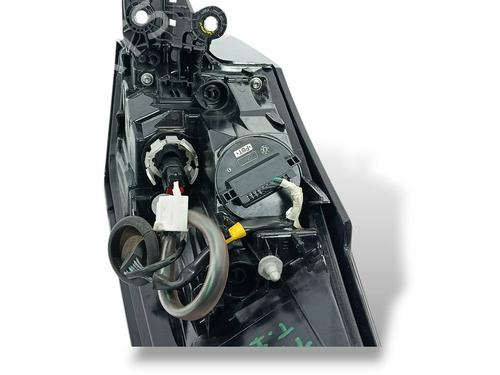 Left taillight TOYOTA C-HR (_X1_) 1.8 Hybrid (ZYX10_, ZYX11_, ZYX10R, ZYX11R) | BP32405189C34 