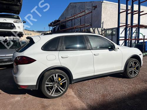 Left front door PORSCHE CAYENNE (92A) 4.8 S | BP31082762C2 