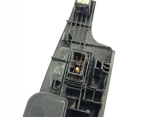 Right rear window switch KIA SORENTO I (JC) 2.5 CRDi | BP19418320I28 