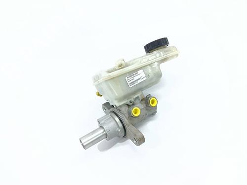 brake-master-cylinder-renault-kangoo-grand-kangoo-ii-kw01_-2008-31881680 main image