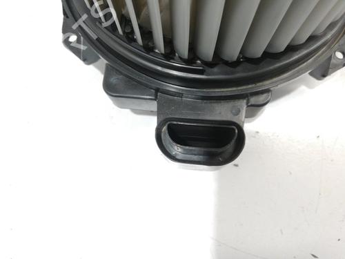 Heater blower motor TOYOTA AURIS (_E18_)  | BP15868292M62 