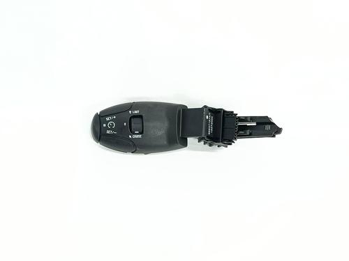 Used Steering wheel controls Steering wheel controls PEUGEOT 5008 (0U_, 0E_) [2009-2017] 35736621 35736621