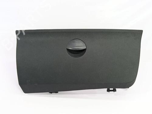 Used Glove box Glove box 37094420 37094420