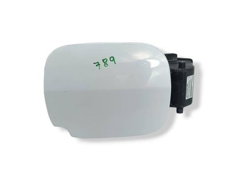 fuel-flap-renault-clio-iii-br01-cr01-2005-2006-2007-2008-2009-2010-2011-2012-2013-2014-31696372 main image