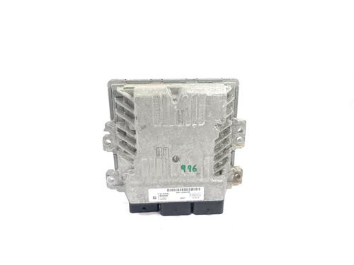 Used Engine control unit (ECU) FORD FOCUS III [2010-2020]  28020007