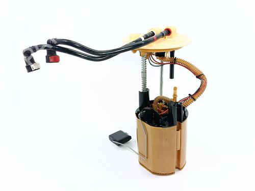 Used Fuel pump FORD KUGA I [2008-2012]  32273071