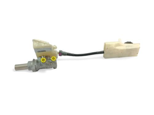 Used Brake master cylinder FORD KUGA II (DM2) 2.0 TDCi 4x4 (180 hp) 24194058