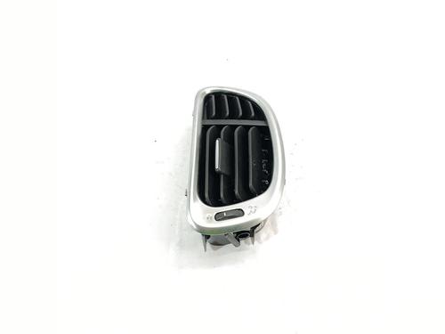 Used Air vent FIAT 500L (351_, 352_) 1.3 D Multijet (199.LYM11, 199.LYM1A) (95 hp) 27451895