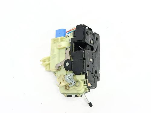 Used Front left lock Front left lock 37094381 37094381