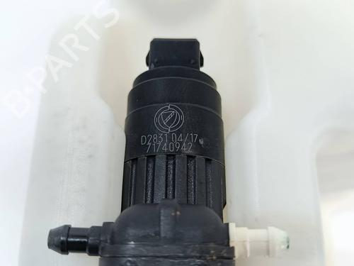 Windscreen washer tank FIAT 500L (351_, 352_) 1.3 D Multijet (199LXY1A, 199LXY11) | BP29539181C113 