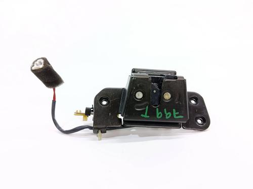 Used Tailgate lock CHEVROLET LACETTI (J200) 1.6 (109 hp) 30925929