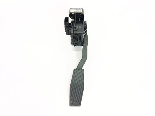 pedal-opel-astra-h-a04-2004-2005-2006-2007-2008-2009-2010-2011-2012-2013-2014-36815157 main image