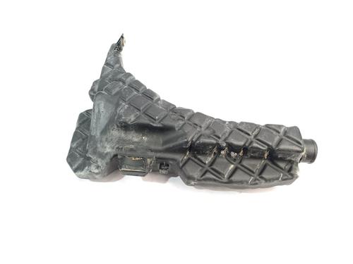 Air filter box SUZUKI GRAND VITARA I (FT, HT) 2.0 TD 4x4 (SQ420D) | BP25206140M87 