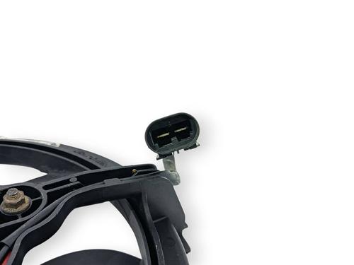 Radiator fan RENAULT MASTER II Van (FD) 3.0 dCi 140 (FD0T, FD0S, FD2T, FD3S, FD8S) | BP30527319M35