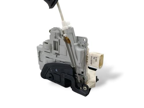 Used Rear left lock AUDI A4 B7 (8EC) 2.0 TDI 16V (140 hp) 30386093