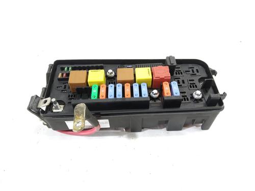 Used Fuse box OPEL VECTRA C (Z02) [2002-2009]  15870305
