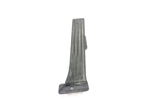 Pedal BMW X1 (E84) sDrive 16 d (116 hp) 24812030
