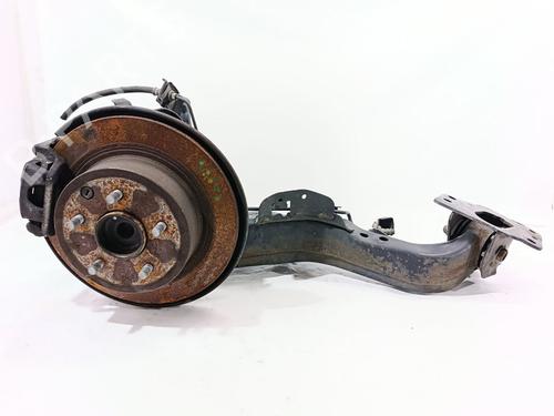 Used Right rear steering knuckle NISSAN QASHQAI I (J10, NJ10) [2006-2015]  30660670