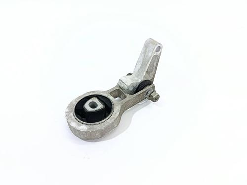 Used Engine mount FIAT 500L (351_, 352_) 1.3 D Multijet (199LXY1A, 199LXY11) (84 hp) 29282563